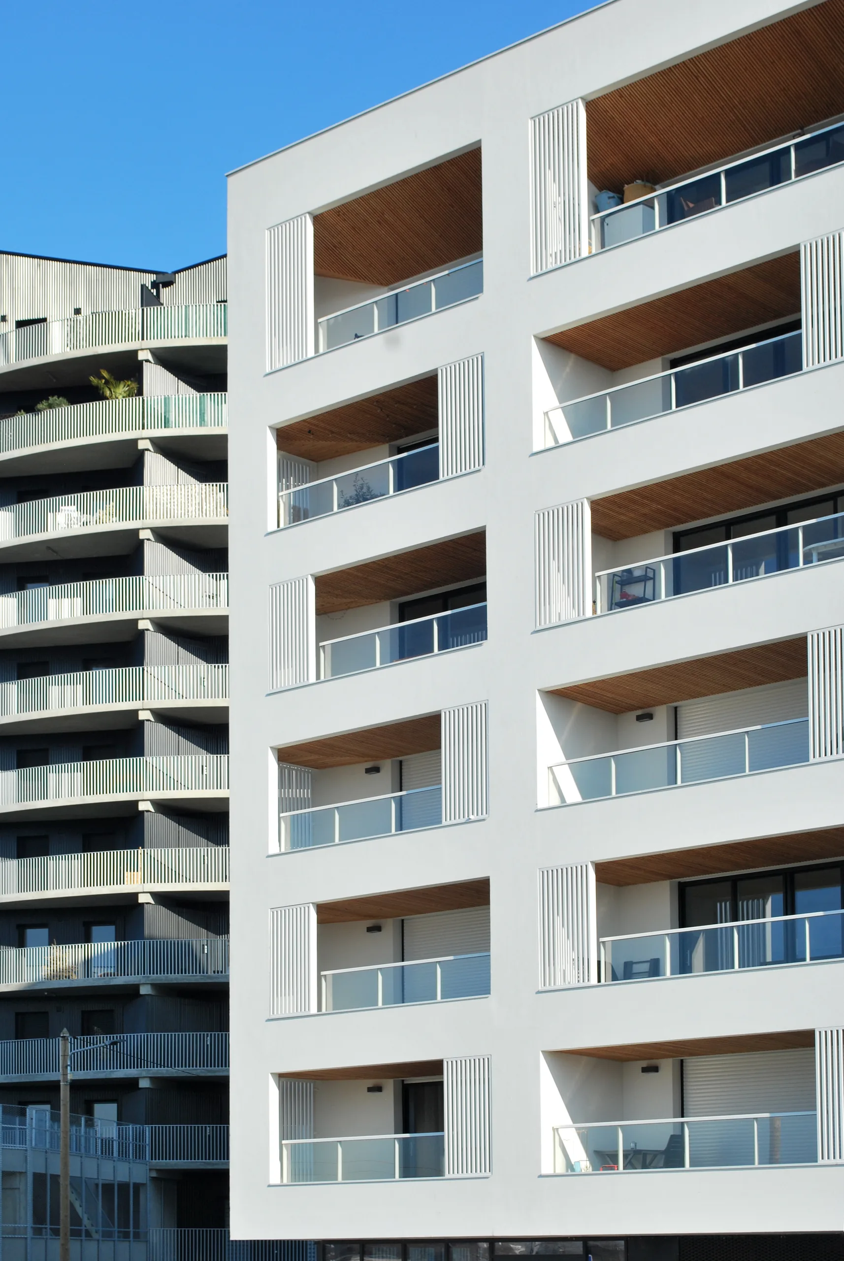 Madalenn - façade sur balcons